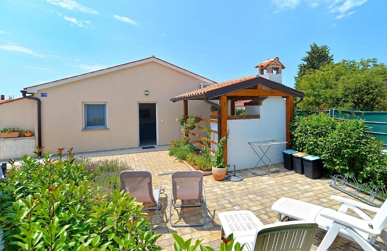 Holiday home House Peroj 2195 Villa